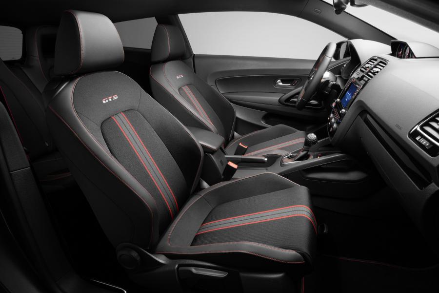  Volkswagen Scirocco GTS 2015 года  (фото 6 из 6)